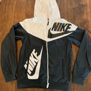 Boys Nike Windbreaker, Large